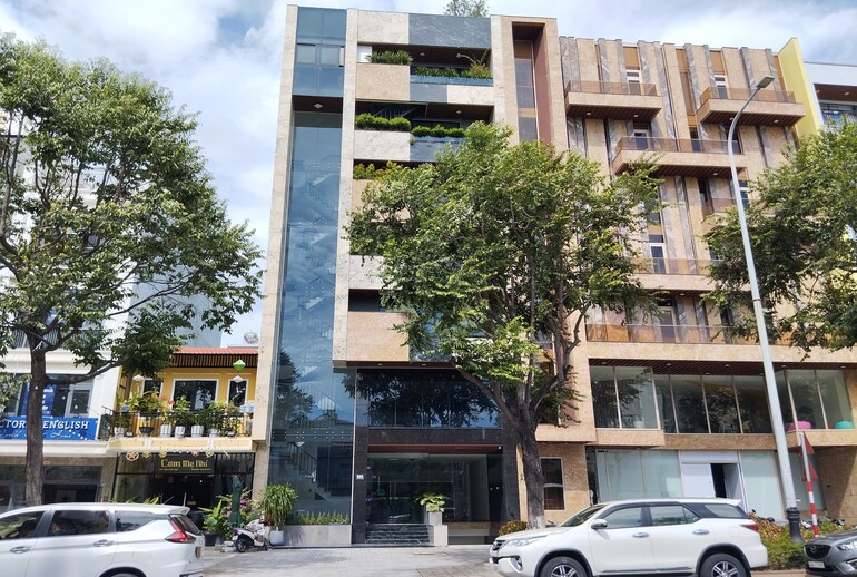 Toà nhà Văn phòng 222 Trần Hưng Đạo - Sơn Trà