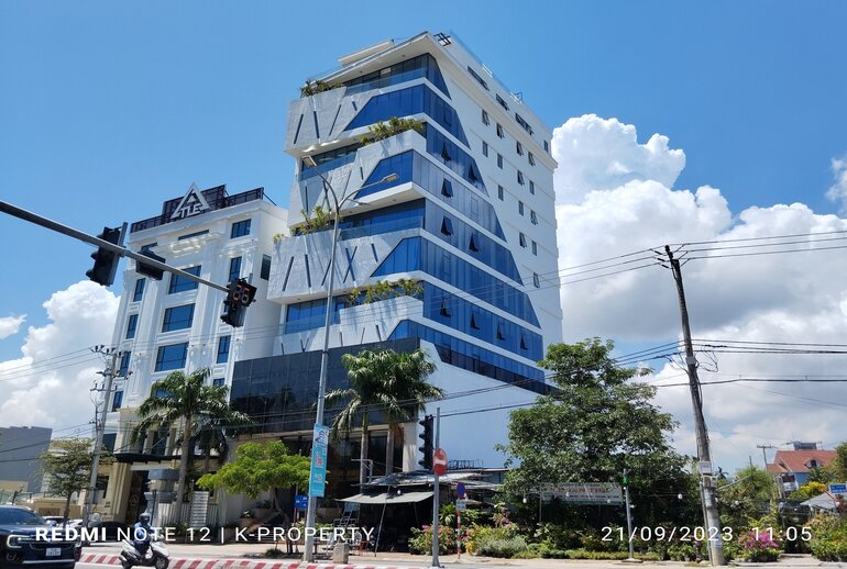 Toà nhà Văn phòng Bella Building - Nguyễn Hữu Thọ